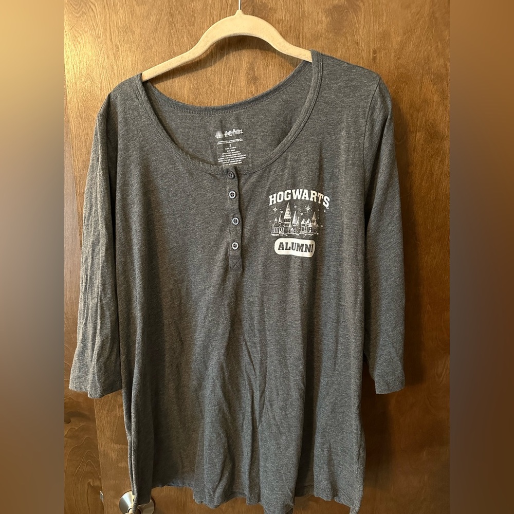 Harry Potter Long sleeve tee.
